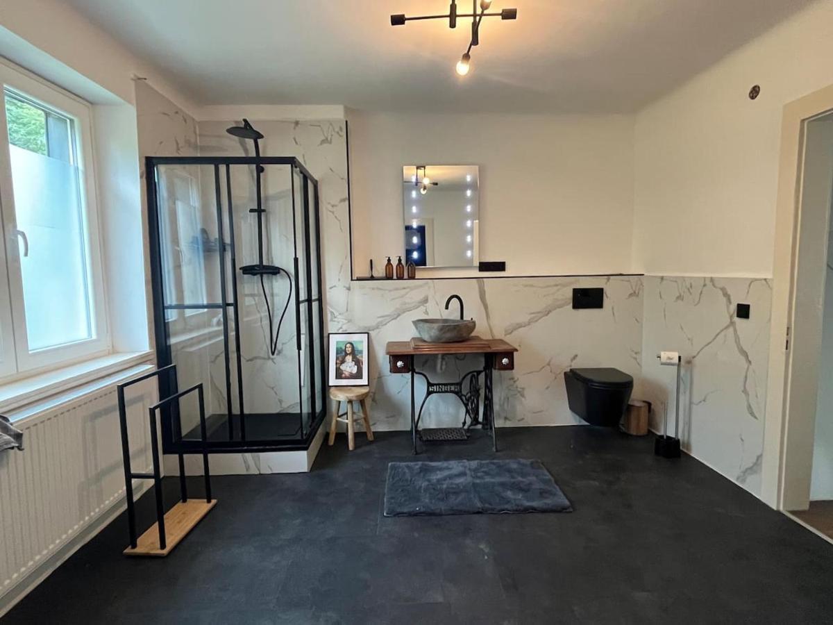 Mon Bijou 2 Schlafzimmer 蒙绍 外观 照片