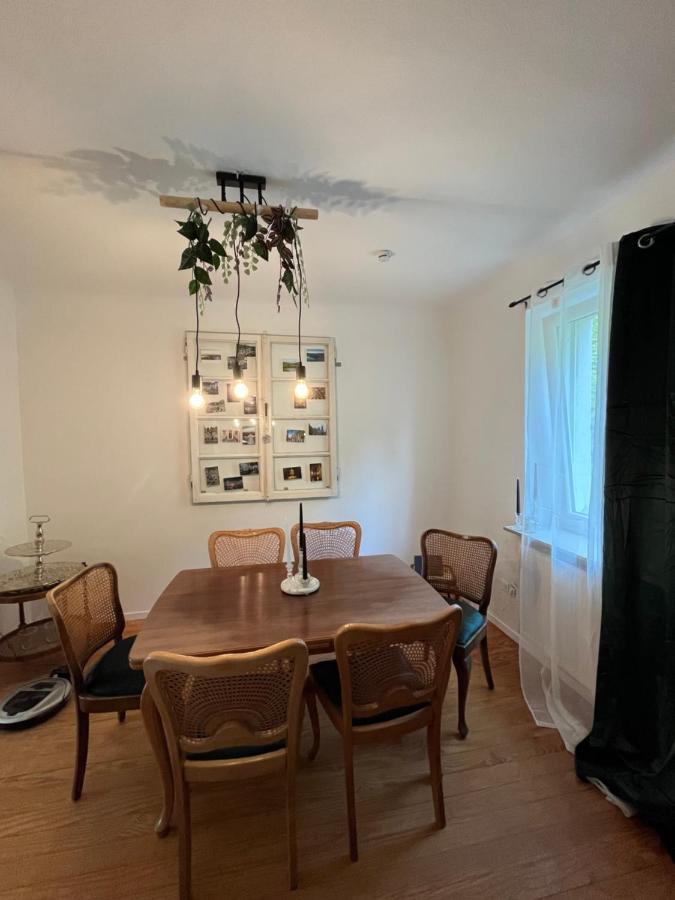 Mon Bijou 2 Schlafzimmer 蒙绍 外观 照片